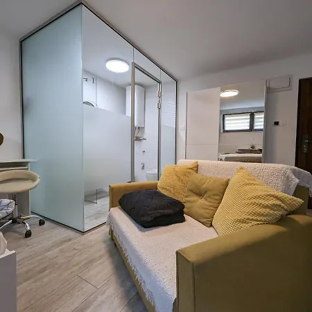 Apartment Cozy In Tresnjevka